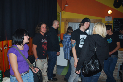 Verwirrung, Dee Cracks, Mantan und Subwaste (SWE)