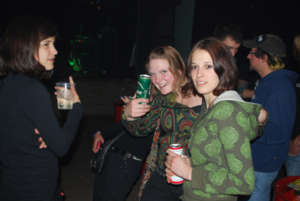 Verwirrung, Dee Cracks, Mantan und Subwaste (SWE)
