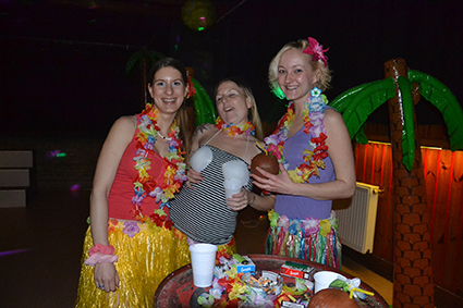 Szene Fischamend Hawaii Night