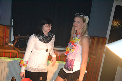 Szene Fischamend Hawaii Night