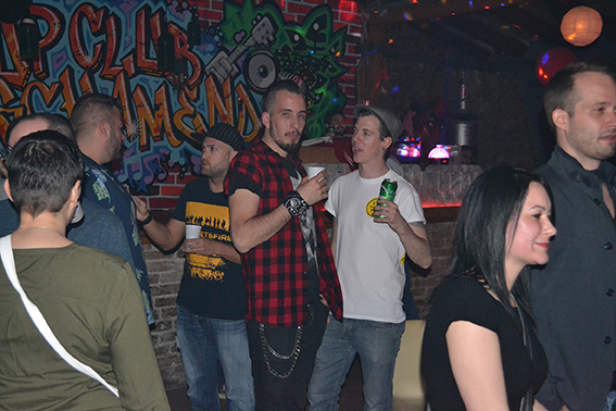 Szene Fischamend Karaoke Party