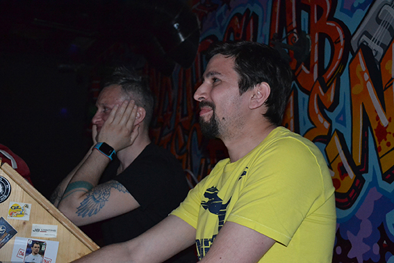 Szene Fischamend Karaoke Party