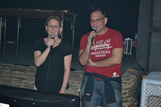 Szene Fischamend Karaoke Party