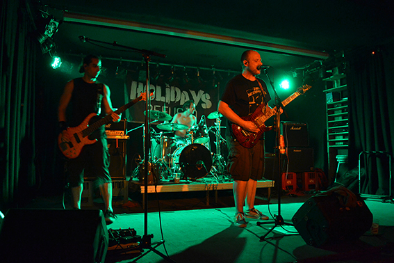 Freispiel mit Wings of Glory, Pier13, Holidays Refused
