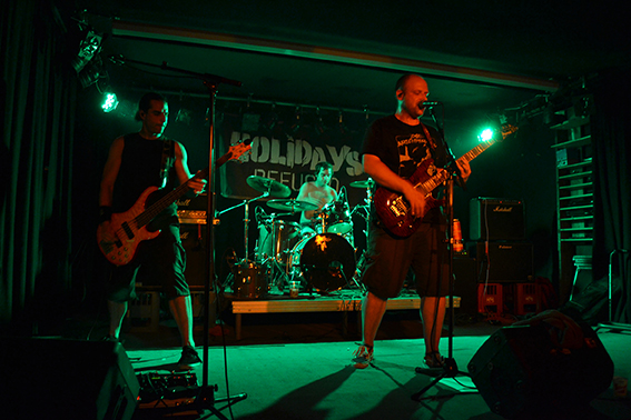 Freispiel mit Wings of Glory, Pier13, Holidays Refused