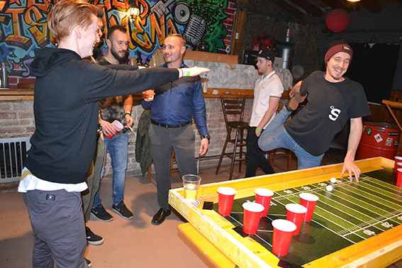 Beer Pong Turnier (Teil1)