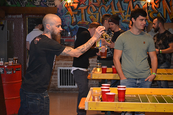 Beer Pong Turnier (Teil1)