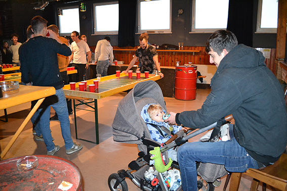 Beer Pong Turnier (Teil1)
