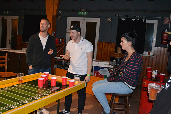 Beer Pong Turnier (Teil1)