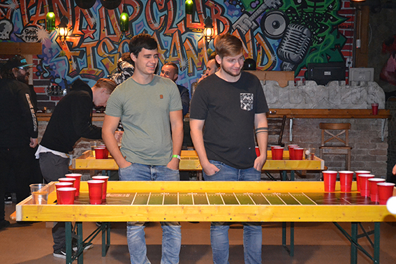 Beer Pong Turnier (Teil1)