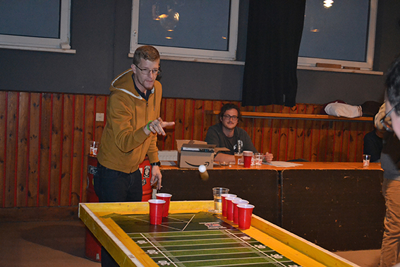 Beer Pong Turnier (Teil1)