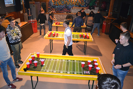 Beer Pong Turnier (Teil1)