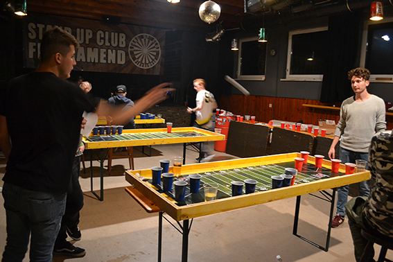 Beer Pong Turnier (Teil1)
