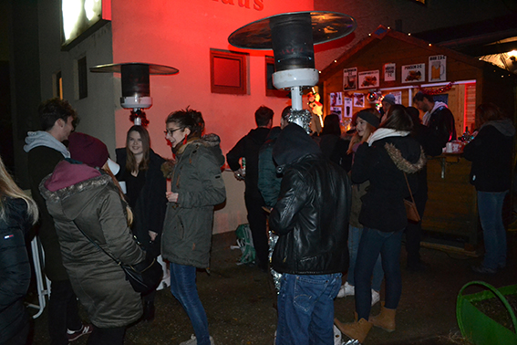 Punsch im StandUpClub