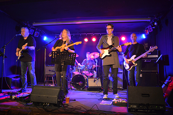 Blues Garden, Lenz, String Band 