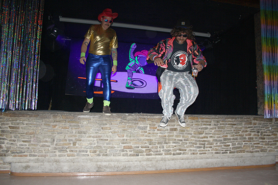 Bad Taste Party Teil 2