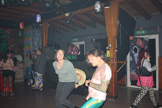 Bad Taste Party Teil 3