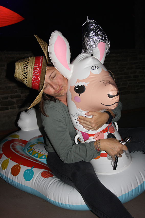 Bad Taste Party Teil 3