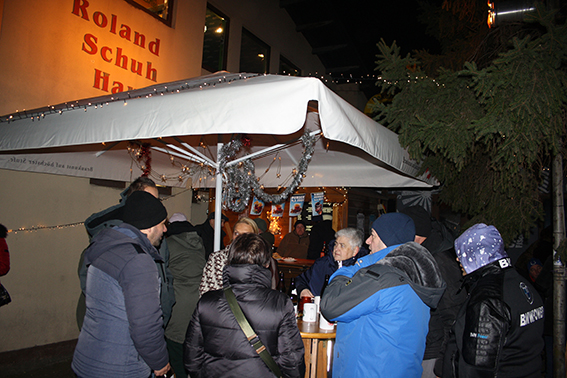 Punsch Opening