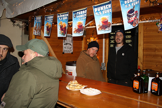 Punsch Opening