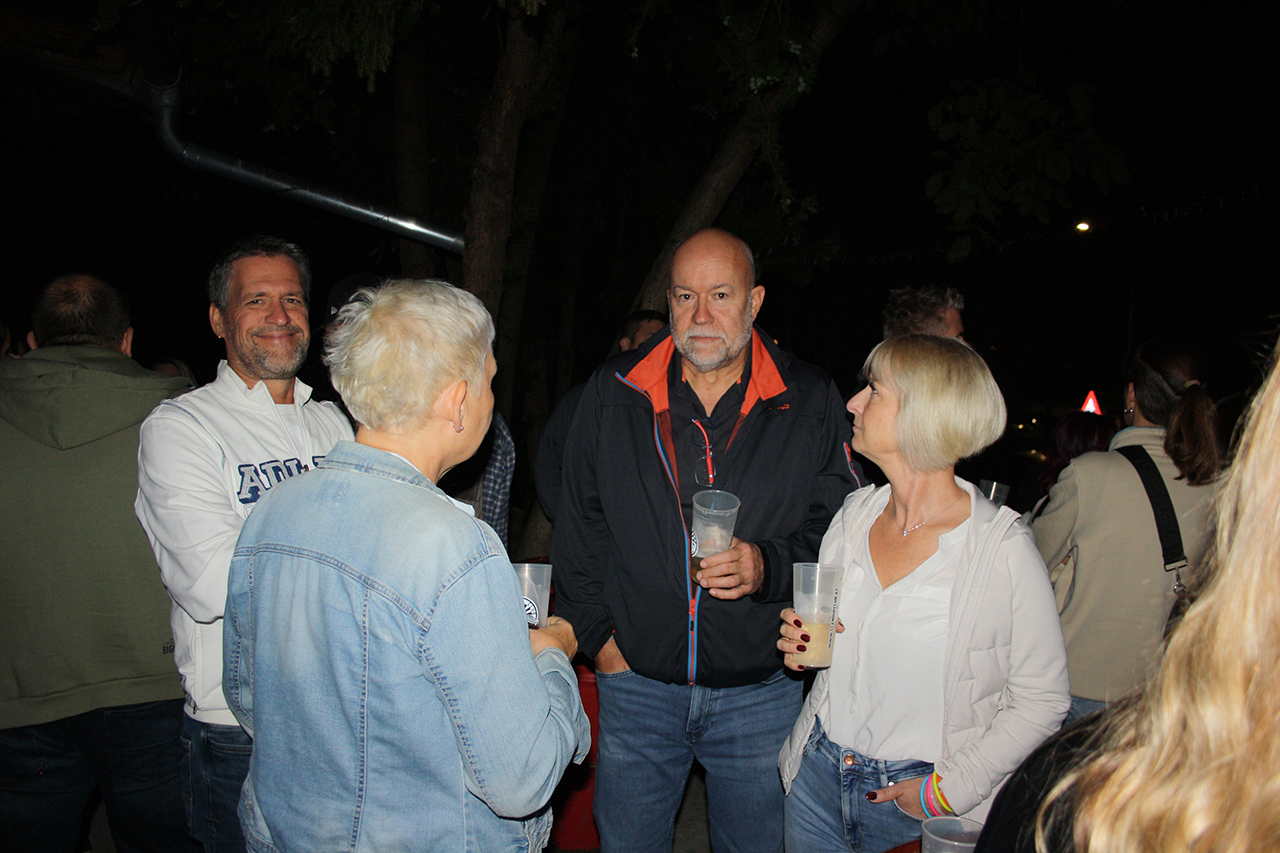 90er Party Teil 1 - live on stage: MITCH