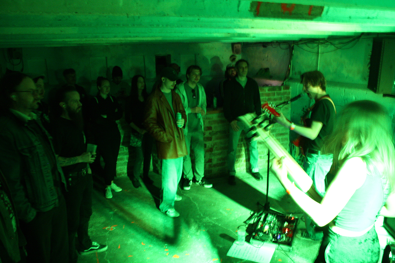 Kellerkonzert XIX: Vampyres / Moritz Molnar + The Necessary Evil