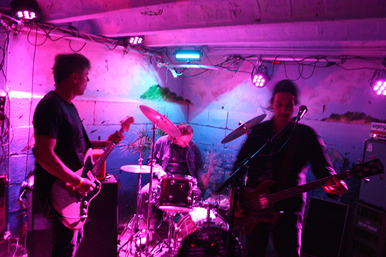 Kellerkonzert XIX: Vampyres / Moritz Molnar + The Necessary Evil